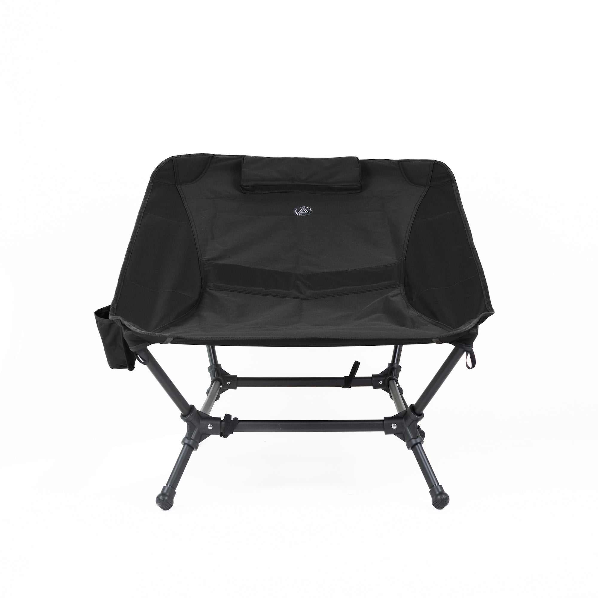 Black Camping Lounge Chair with lightweight, foldable design and side pocket; perfect for outdoor adventures and supports up to 150 kg.