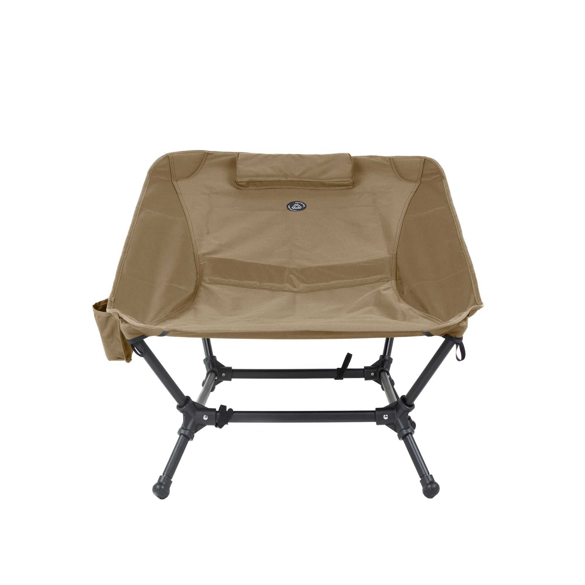 Lightweight khaki camping lounge chair with durable aluminum frame and Oxford fabric, featuring side pocket and cushion for comfort. Ideal for outdoor adventures.