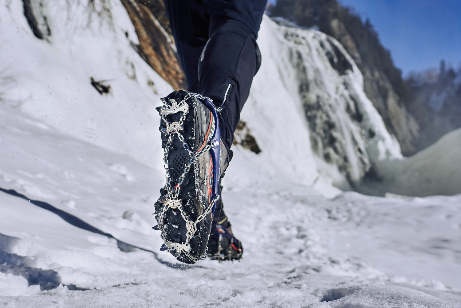 Choosing the Right Crampons for Climbing