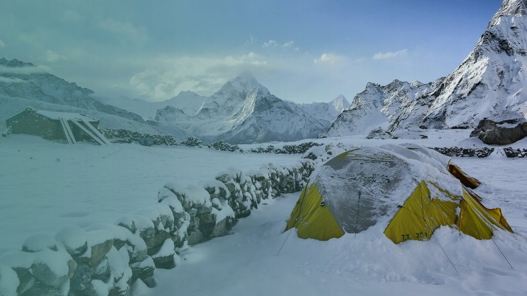 Guide To Winter Camping Essentials
